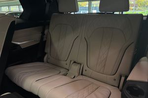 BMW X7 bild 12