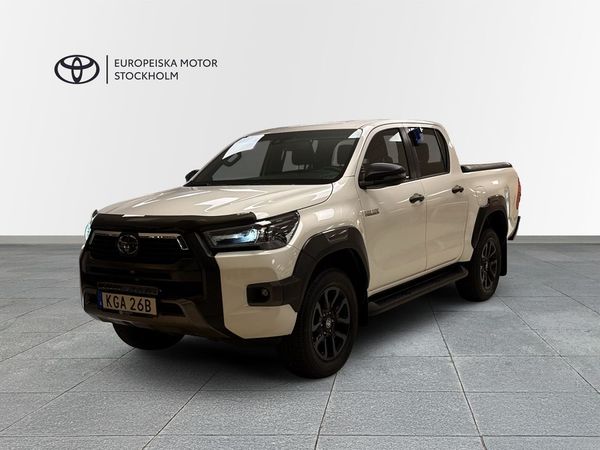Toyota Hilux Dubbelhytt 2.8 D-Cab Aut. 4WD Invincible /V-Hjul/Flaklock - 2024
