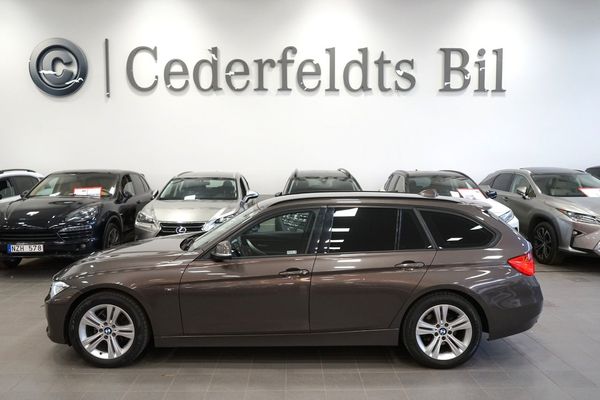 BMW 318 D xDrive Touring Sport line Navi Drag P-Sensorer - 2014