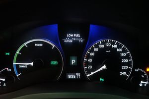 Lexus RX bild 14