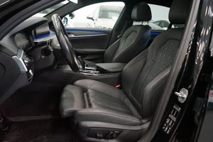 BMW 520 bild 8