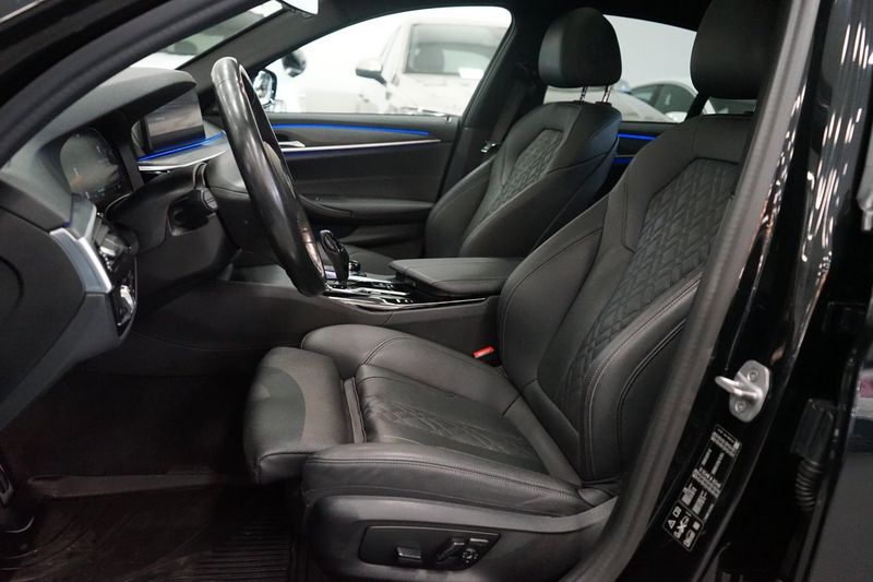 BMW 520 bild 8