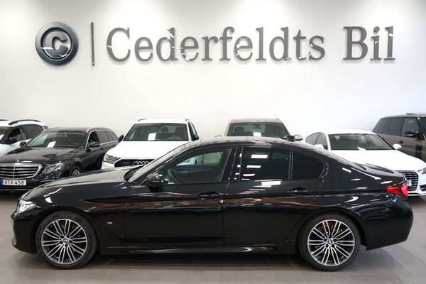 BMW 520 d xDrive Sedan M Sport Taklucka HuD H/K 360° Display-Key - 2021