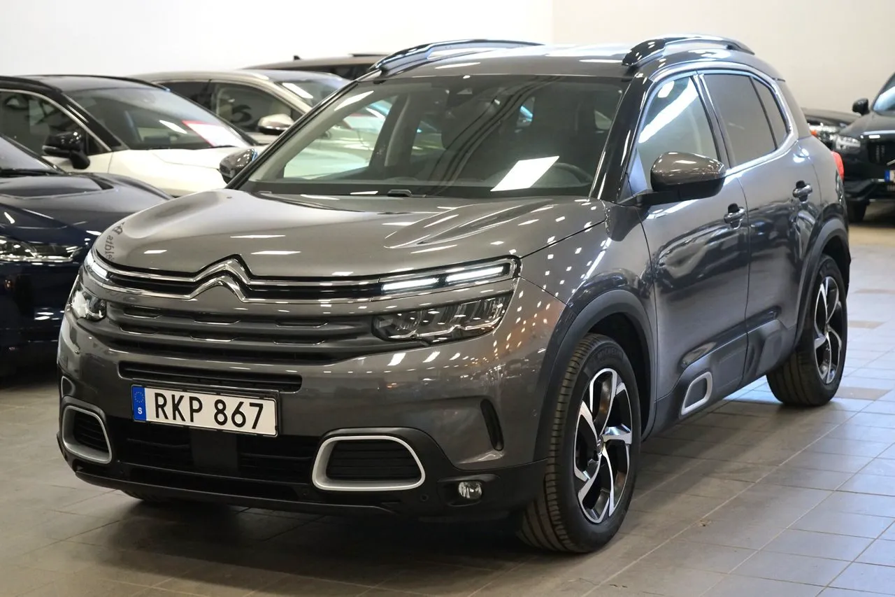 Vehicle image 1