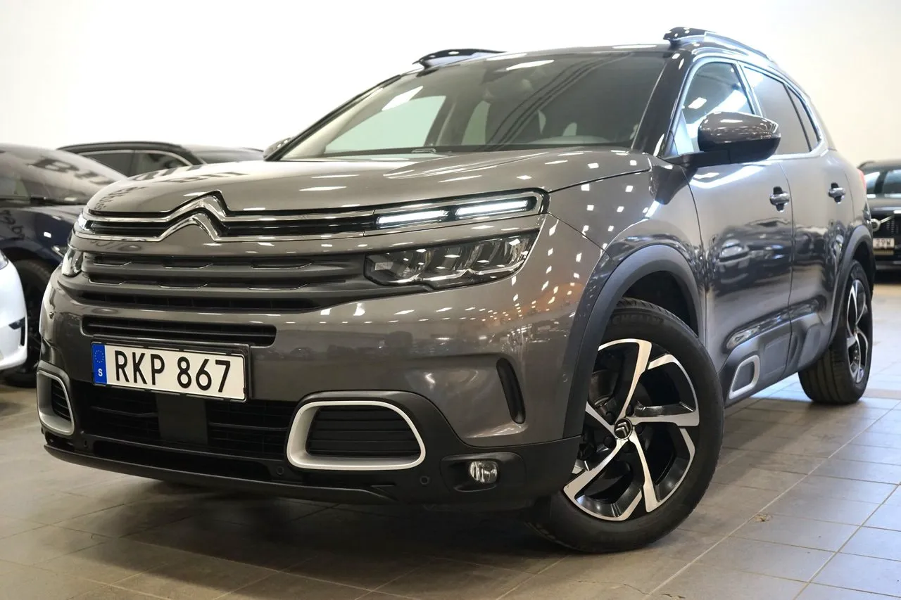 Vehicle image 21
