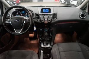 Ford Fiesta bild 8