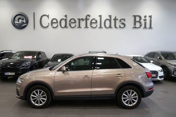 Audi Q3 2.0 TDI Quattro Navi Kamera Panorama Skinn V-hjul - 2015