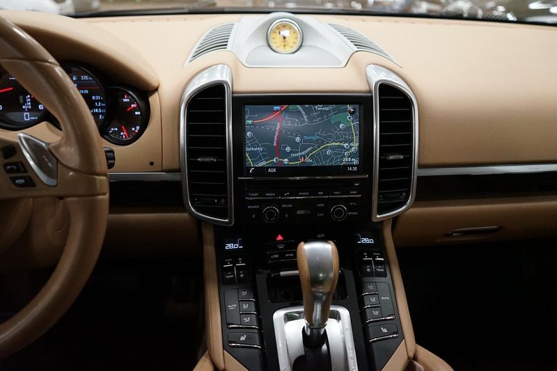 Porsche Cayenne bild 19
