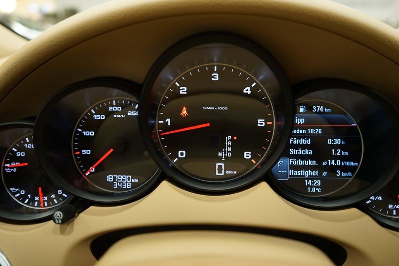 Porsche Cayenne bild 15