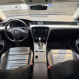 Volkswagen Passat bild 9