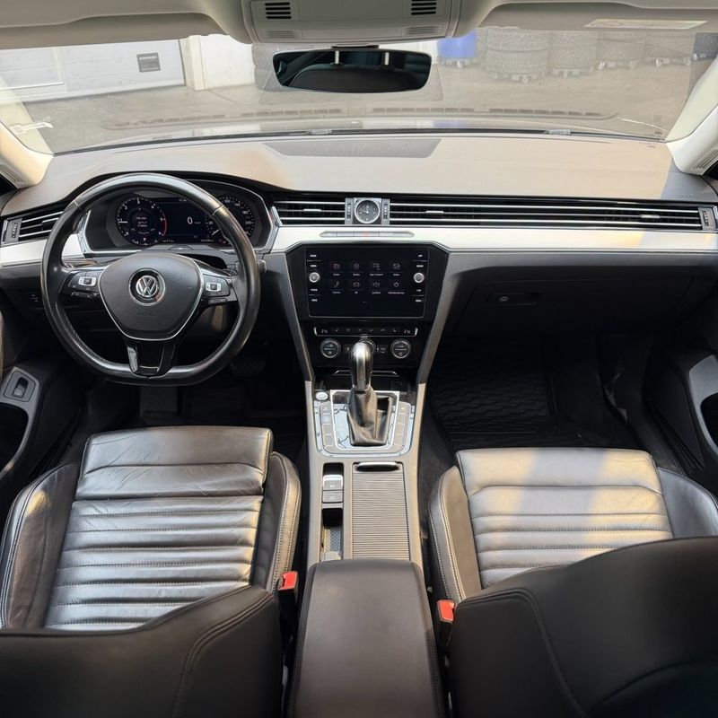 Volkswagen Passat bild 9
