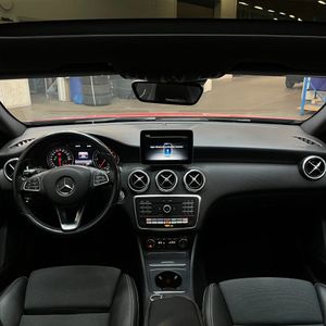 Mercedes A200 bild 9