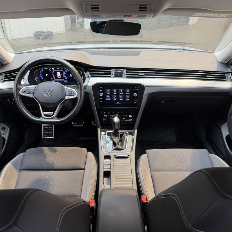 Volkswagen Passat bild 9