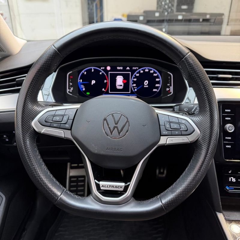 Volkswagen Passat bild 10
