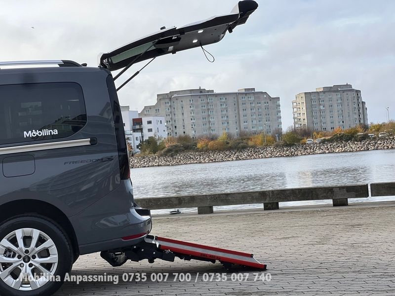 Ford Tourneo Connect bild 19