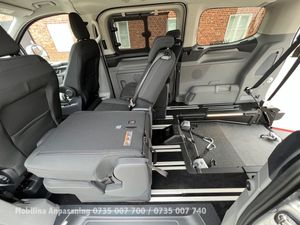 Ford Tourneo Custom bild 24