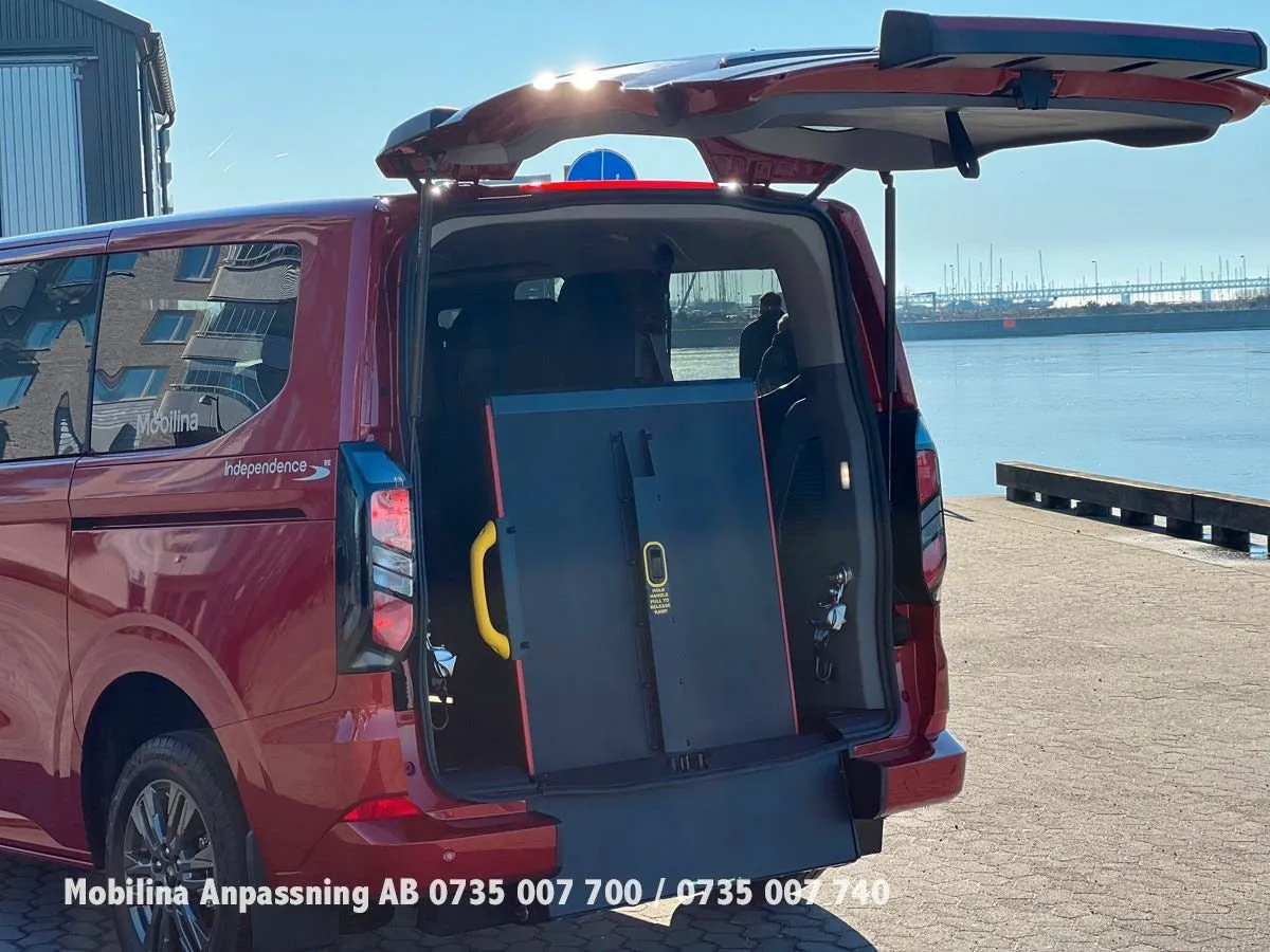 Vehicle image 20