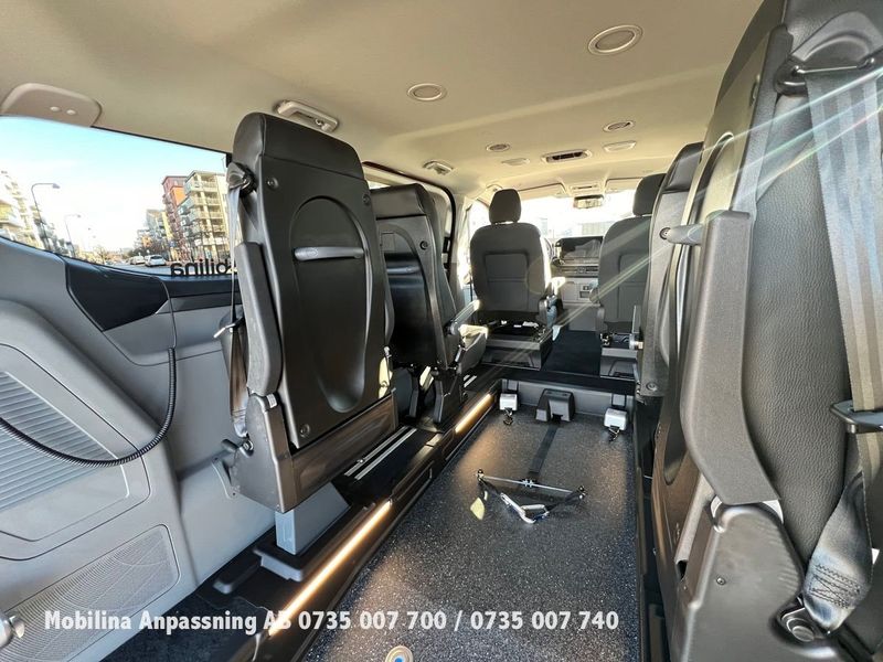 Ford Tourneo Custom bild 32