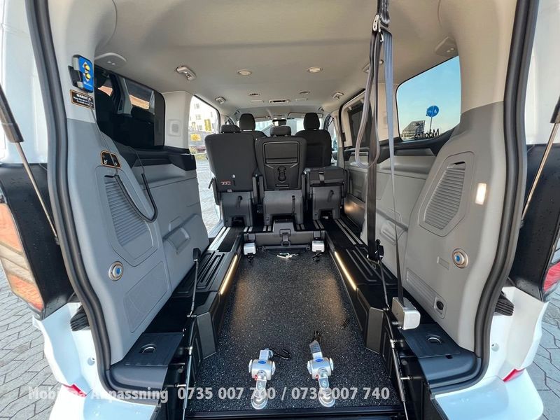 Ford Tourneo Custom bild 3