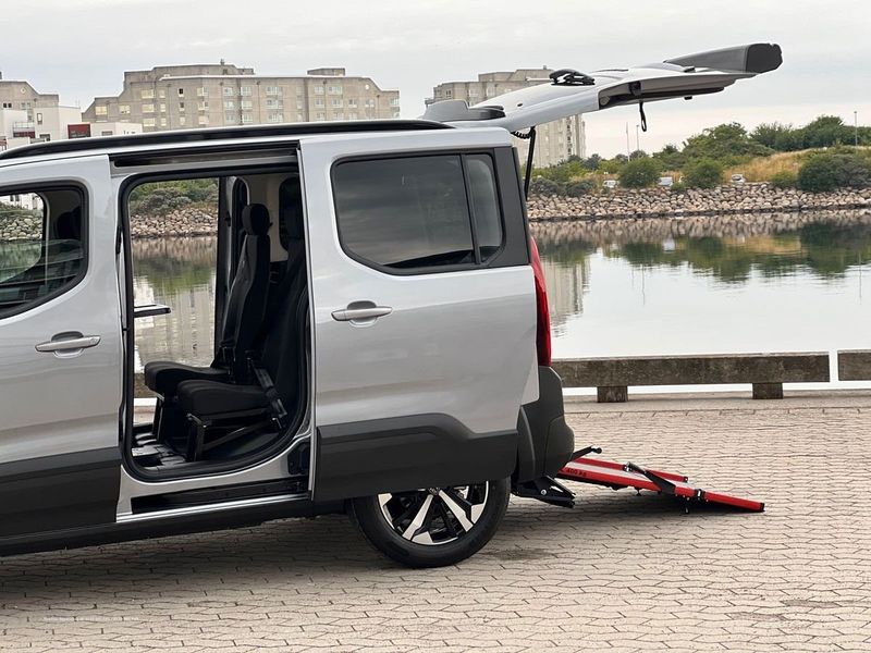 Peugeot Rifter bild 24