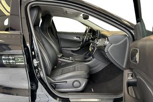 Mercedes GLA200 bild 16