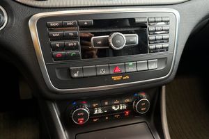 Mercedes GLA200 bild 26