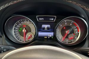 Mercedes GLA200 bild 23