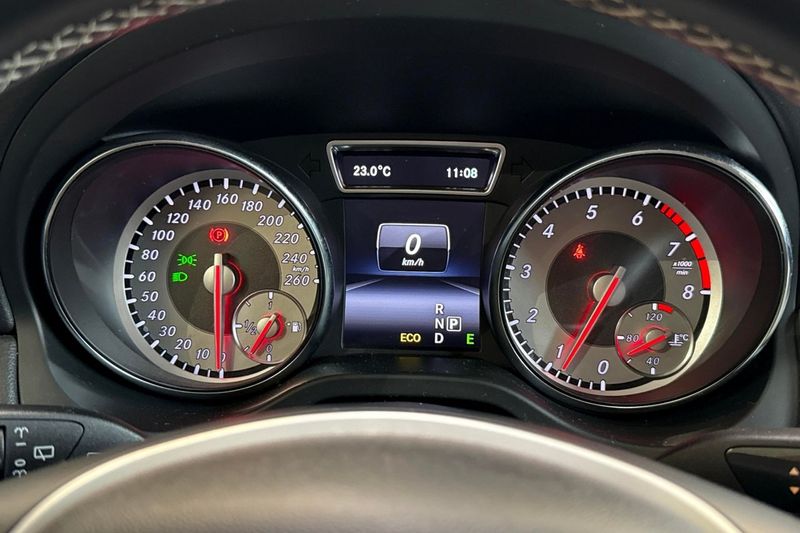 Mercedes GLA200 bild 23