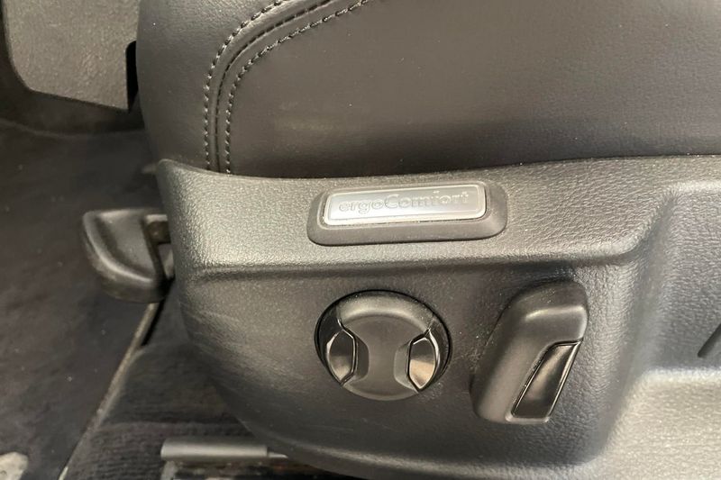 Volkswagen Passat bild 23