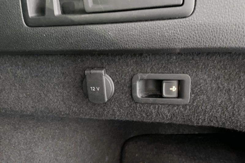 Volkswagen Passat bild 20
