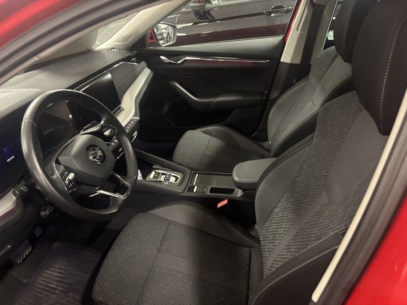Skoda Octavia bild 4