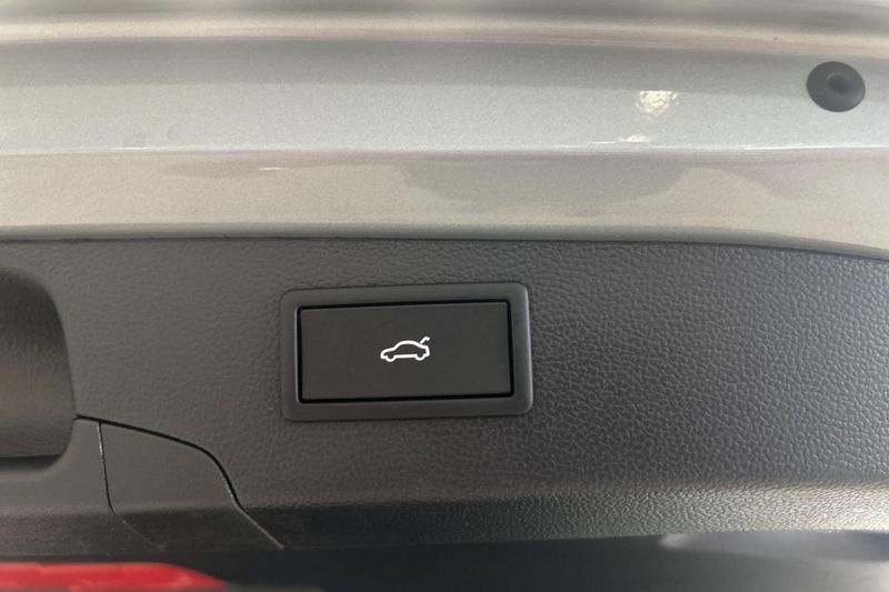 Volkswagen Passat bild 18
