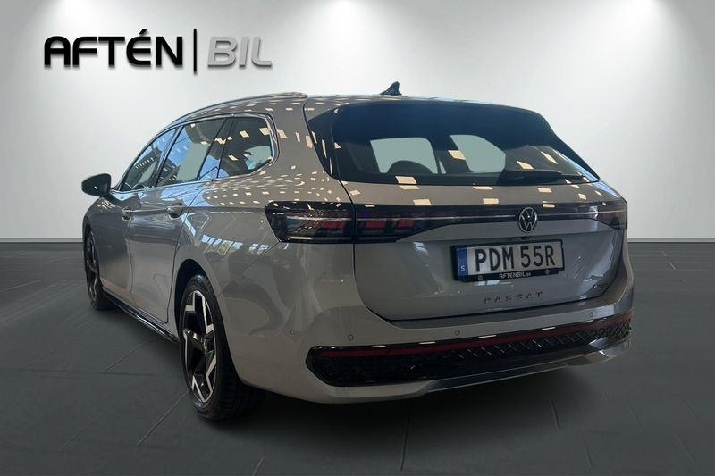 Volkswagen Passat bild 8