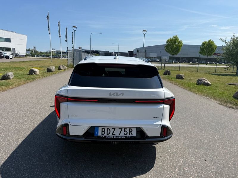 Kia K4 bild 3