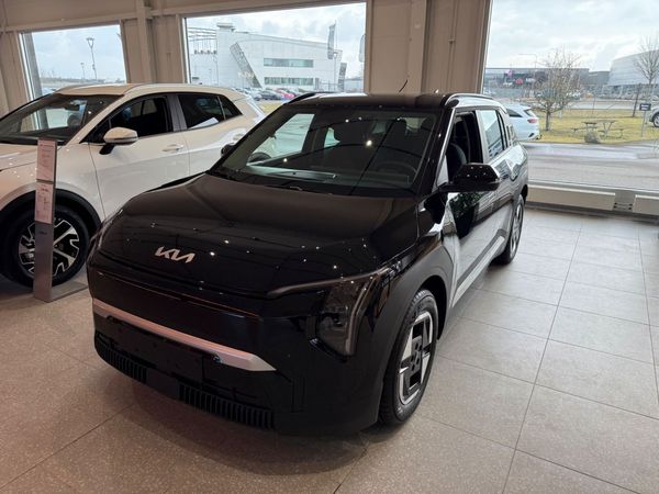 Kia EV3 FWD 58kWh 204hk 436km OMGÅEMDE LEV - 2026