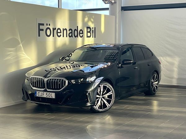 BMW i5 eDrive40 Touring M Sport Drag H/K Comfort Acc Rattvärme - 2026