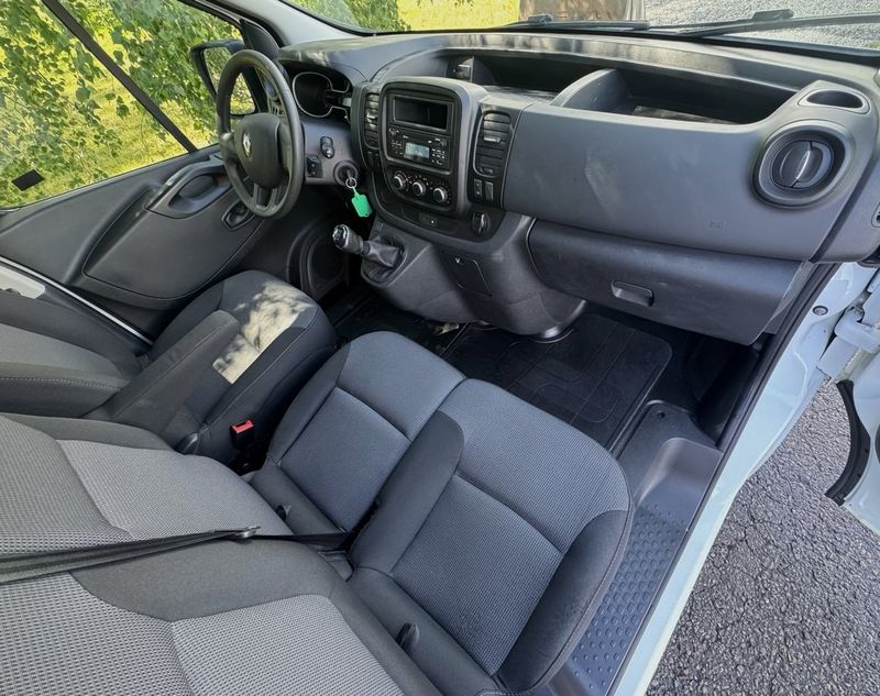 Renault Trafic bild 11