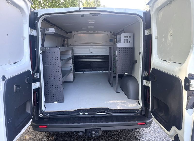 Renault Trafic bild 8