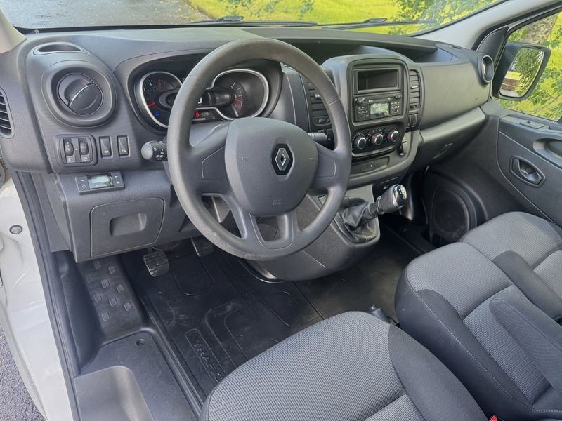 Renault Trafic bild 12
