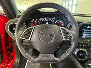 Chevrolet Camaro bild 17