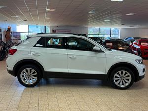 Volkswagen T-Roc bild 8