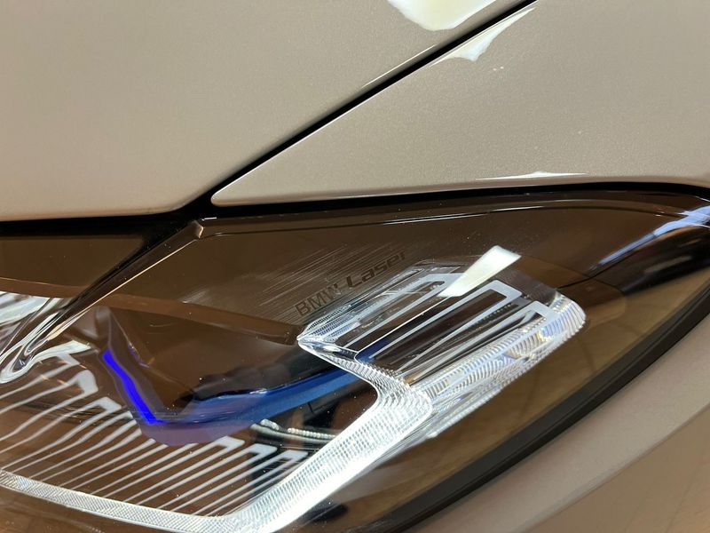 BMW M4 bild 12