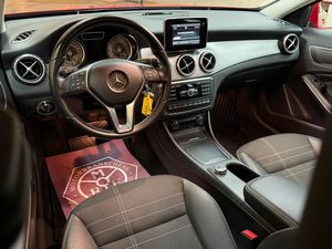 Mercedes GLA200 bild 15