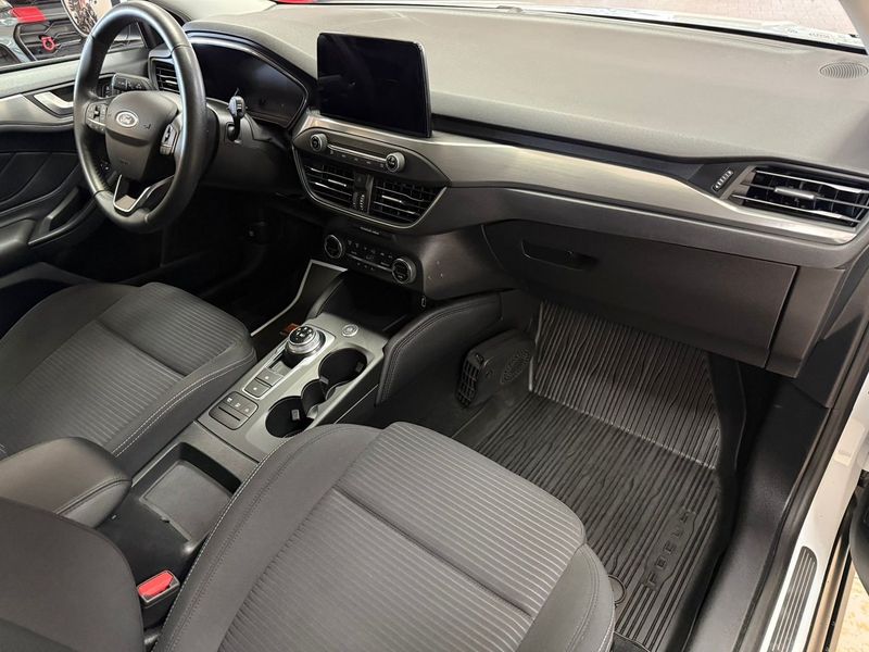 Ford Focus bild 17