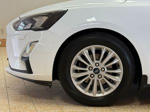 Ford Focus bild 12