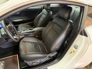 Ford Mustang bild 13