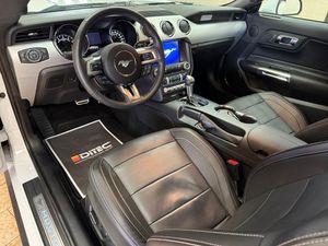 Ford Mustang bild 14