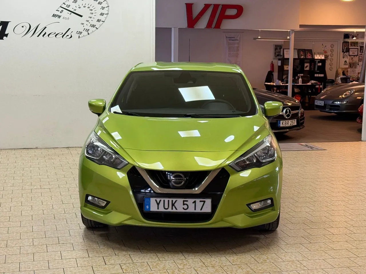 Vehicle image 8
