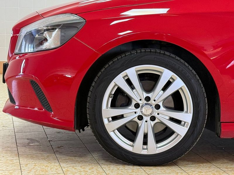 Mercedes A180 bild 12