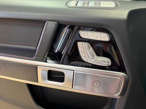 Mercedes G400 bild 24
